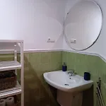 Mora De Nuei Hostel *