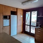 Mora De Nuei Hostel *