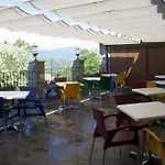 Mora De Nuei Hostel