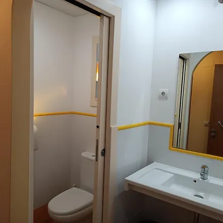 Mora De Nuei * Аинса-Собрарбе