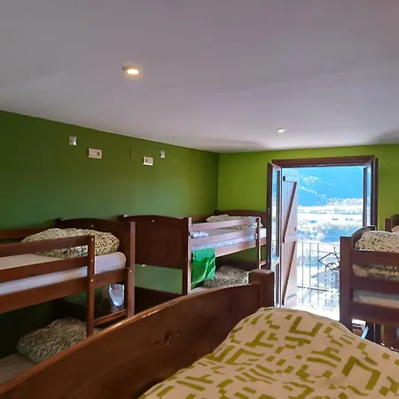 Hostel Mora De Nuei