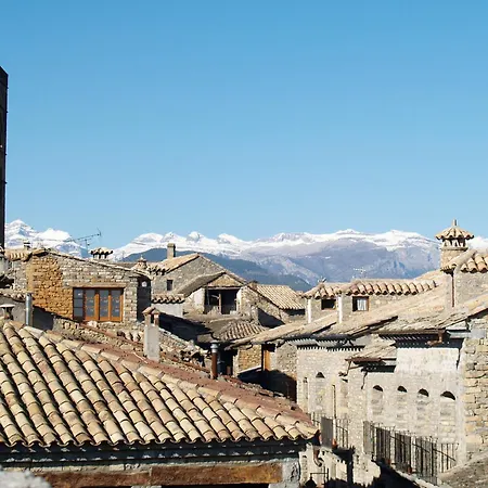 Mora De Nuei Хостел *