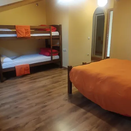 Hostel Mora De Nuei