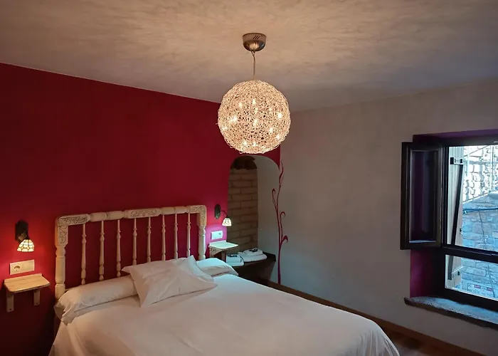 Mora De Nuei Hostel *