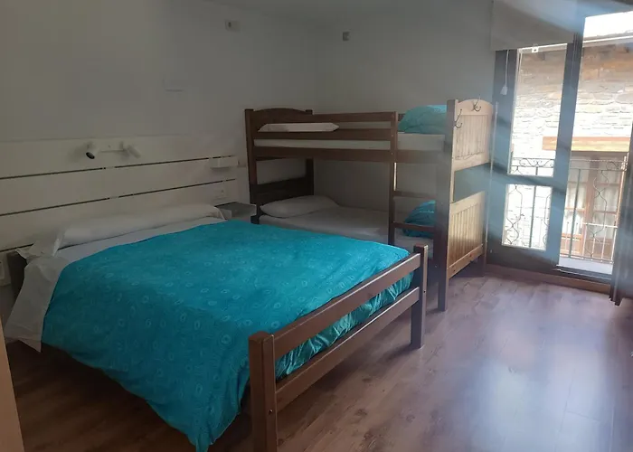 Hostel Mora De Nuei
