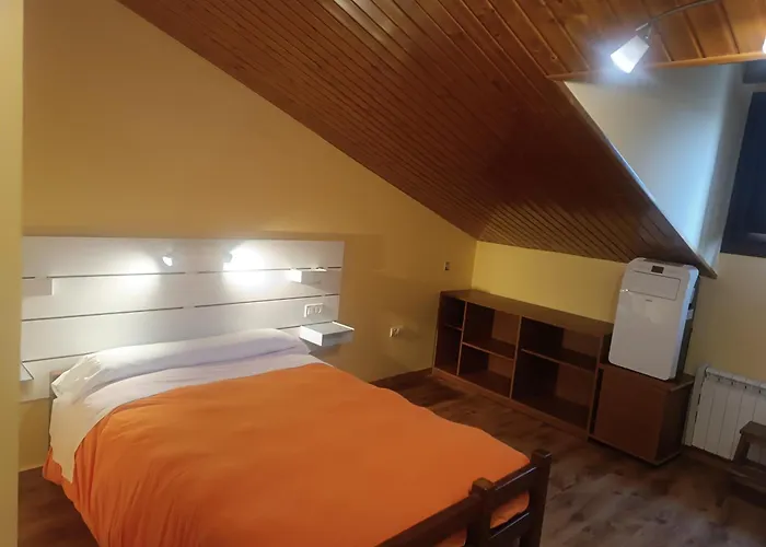 Mora De Nuei Hostel *